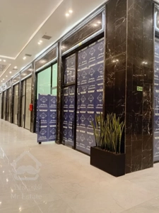 رهن اجاره واحد 40 متری در  رونیکامال تجاری با شرایط اسان پرداخت