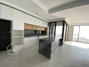 فروش آپارتمان 182 متری در زعفرانیه /20 متر تراس