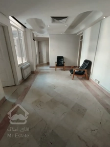 اجاره سند اداری         72 متر          وزرا