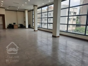 اجاره موقعیت اداری        240 متر          میرزای شیرازی