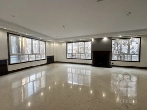 فروش آپارتمان 230 متری در زعفرانیه