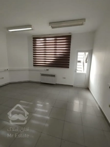 اجاره موقعیت اداری       200 متر         بخارست