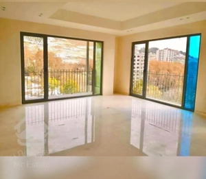 فروش آپارتمان 278 متری در درکه