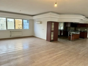 فروش آپارتمان 220 متری در زعفرانیه