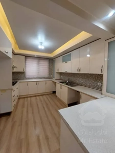 رهن آپارتمان 130 متری در زعفرانیه