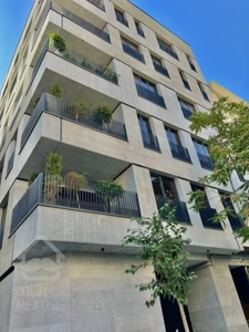 فروش آپارتمان 200 متری در زعفرانیه