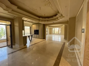 فروش آپارتمان 218 متری در زعفرانیه