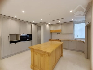 رهن آپارتمان 180 متری در زعفرانیه