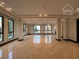 فروش آپارتمان 275 متری در زعفرانیه