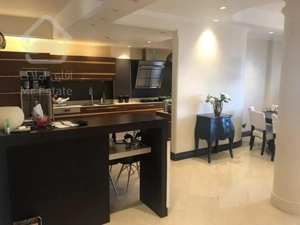 اجاره آپارتمان 290 متری در زعفرانیه