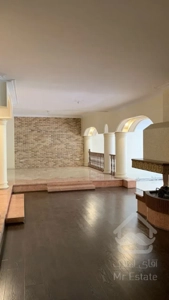 رهن آپارتمان 330 متری در زعفرانیه