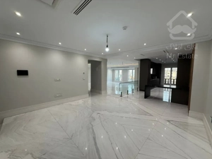 فروش آپارتمان 240 متری در محمودیه