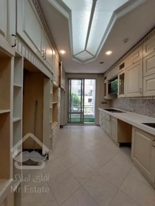 اجاره آپارتمان 260 متری در زعفرانیه