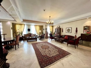 فروش آپارتمان 153 متری در زعفرانیه