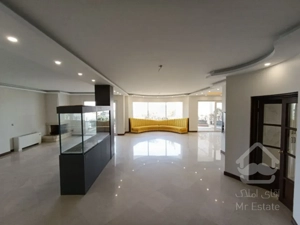 رهن آپارتمان 320 متری در زعفرانیه