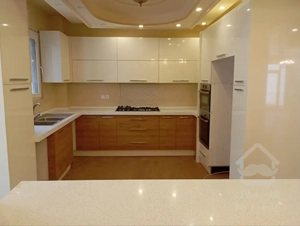 رهن آپارتمان 200 متری در ولنجک