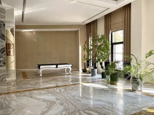 فروش آپارتمان 215 متری در زعفرانیه