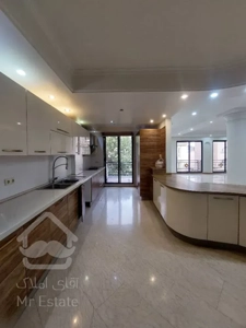 رهن آپارتمان 290 متری در زعفرانیه