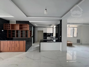 فروش آپارتمان 198 متری در زعفرانیه