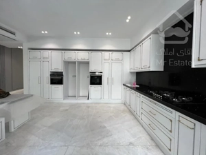 رهن آپارتمان 270 متری در زعفرانیه