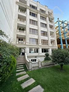 فروش آپارتمان 182 متری در زعفرانیه