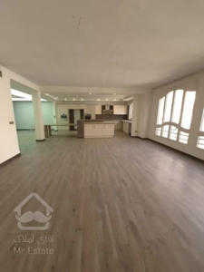 رهن آپارتمان 203 متری در فرشته