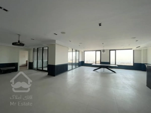 فروش آپارتمان 196 متری در زعفرانیه