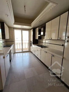 رهن آپارتمان 180 متری در زعفرانیه