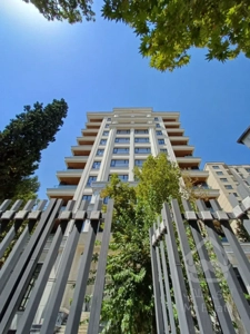 فروش آپارتمان 450 متری در زعفرانیه