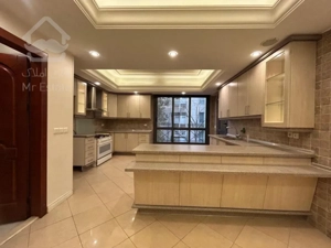 رهنبرج باغ 230 متری در محمودیه