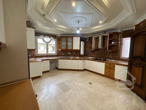 رهن آپارتمان 245 متری در زعفرانیه