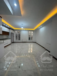 ۷۰ متر فول رو به آفتاب در سازمان برنامه