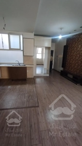 ۵۰متر*سالن پرده خور*بدون پرتی*لوکیشن دنج