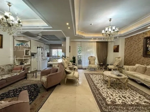 فروش آپارتمان 130 متری در نیاوران اکازیون