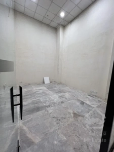 فروش مغازه 19 متری در مرکز خرید رونیکا مال هروی