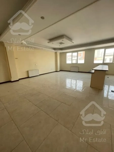 ۱۰۰ متر فول رو به آفتاب در سازمان برنامه