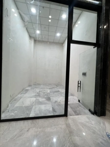 فروش مغازه 19 متری در مرکز خرید رونیکا مال هروی