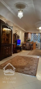 ۸۵ متر فول رو به آفتاب در باغ فیض