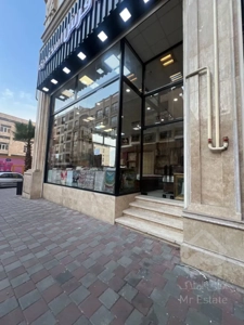 فروش مغازه 19 متری در مرکز خرید رونیکا مال هروی