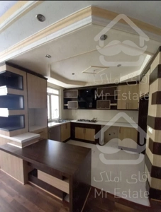 ۸۵متر*بسیار خوش نقشه*تاپ لوکیشن*