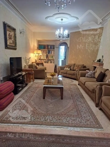 ۷۵متر*بسیار خوش نور نقشه*فول امکانات