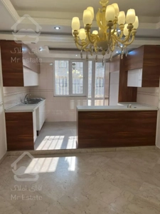 ۸۰ متر فول رو به آفتاب در باغ فیض