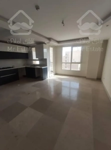 ۶۰متر*خوش نقشه*دسترسی قوی*بهترین طبقه