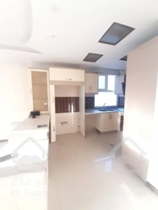 ۷۵ متر فول امکانات رو به آفتاب در شهران