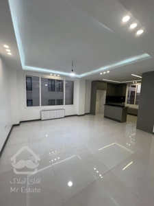 ۷۰ متر فول رو به آفتاب در پونک