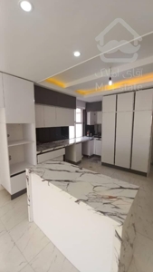 ۹۵ متر فول رو به آفتاب ویو دار در باغ فیض