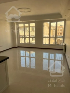 ۸۰ متر فول رو به آفتاب در پونک