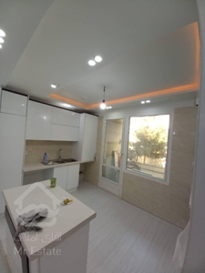 ۷۵ متر فول رو به آفتاب در اباذر