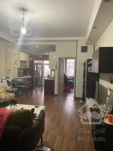 ۸۰ متر فول امکانات رو به آفتاب در شهران