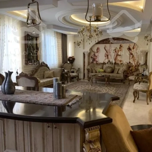 ۸۵ متر/رو به آفتاب/فول امکانات/جنت آباد جنوبی